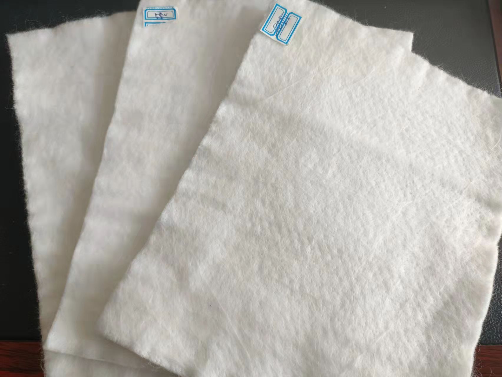 长丝土工布的特点及应用